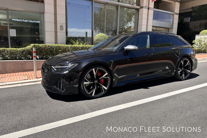 AUDI RS6 Avant