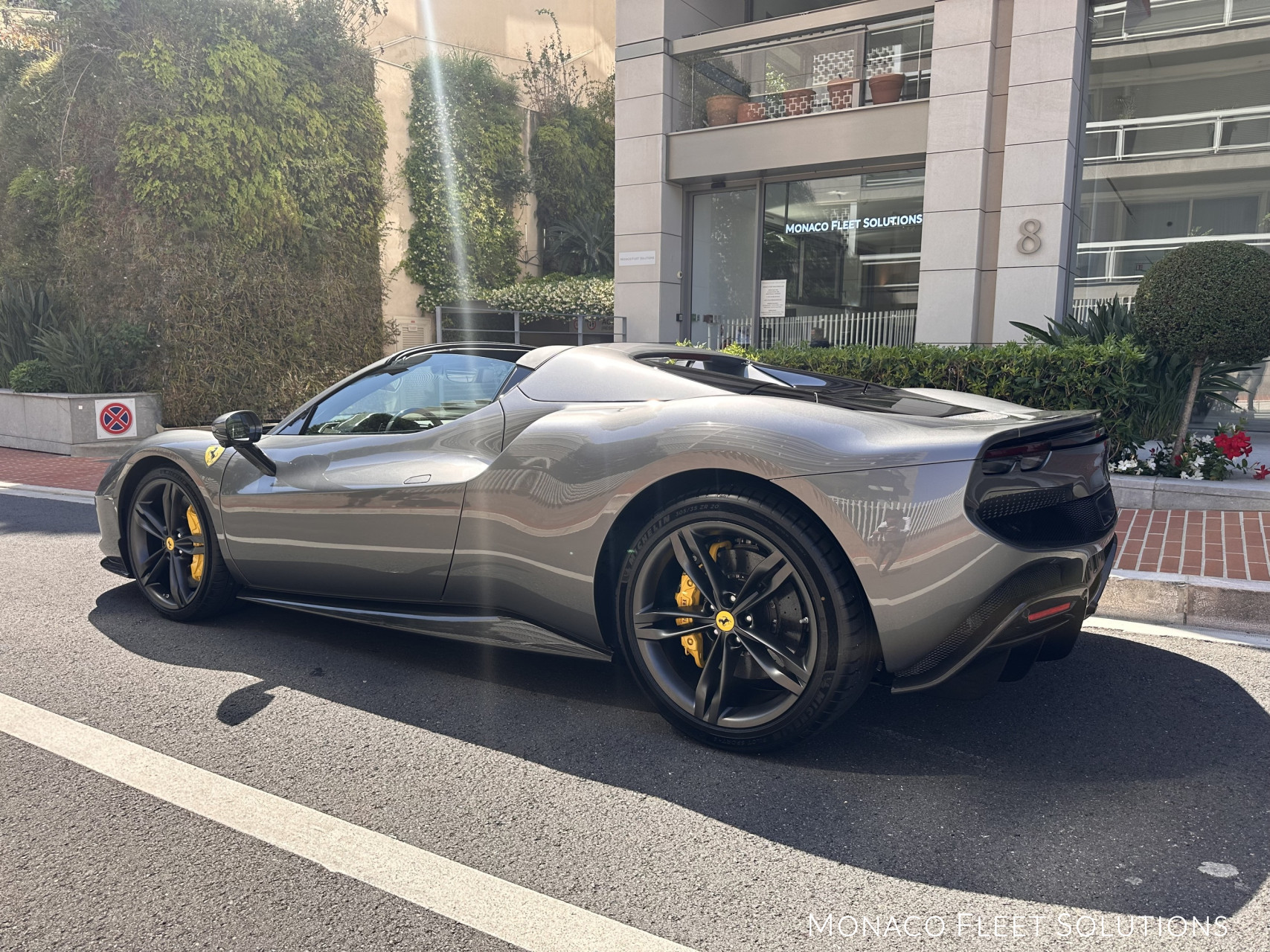 FERRARI 296 GTS